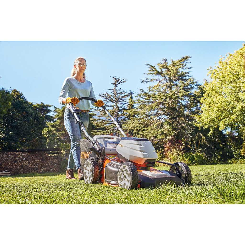 Stihl Lawn Mower, 19 in Deck - RMA 460