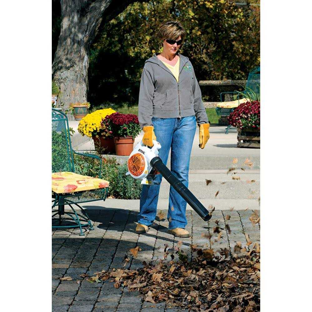 Stihl BG 56 C-E Gas Handheld Blower - BG 56 C-E