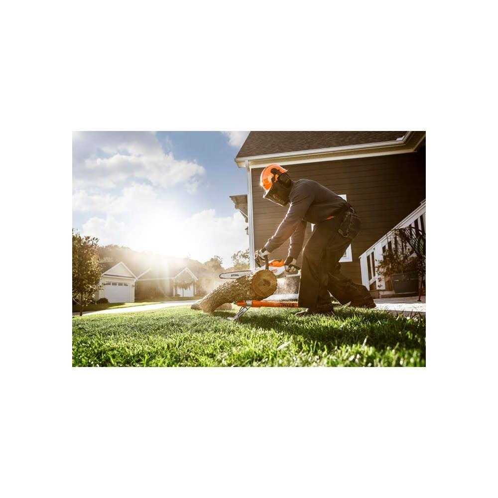 Stihl Battery Chainsaw Kit - MSA 120 C-B
