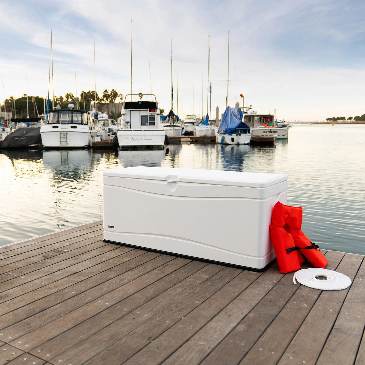 Lifetime Marine Dock Box, 130 Gallon - 60348
