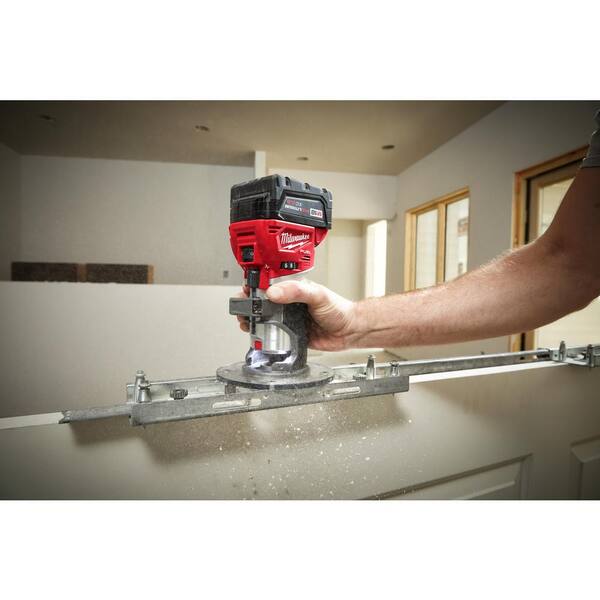 Milwaukee M18 Fuel 18V Lithium-Ion Brushless Cordless Compact Router With Plunge Base - 48-10-5601