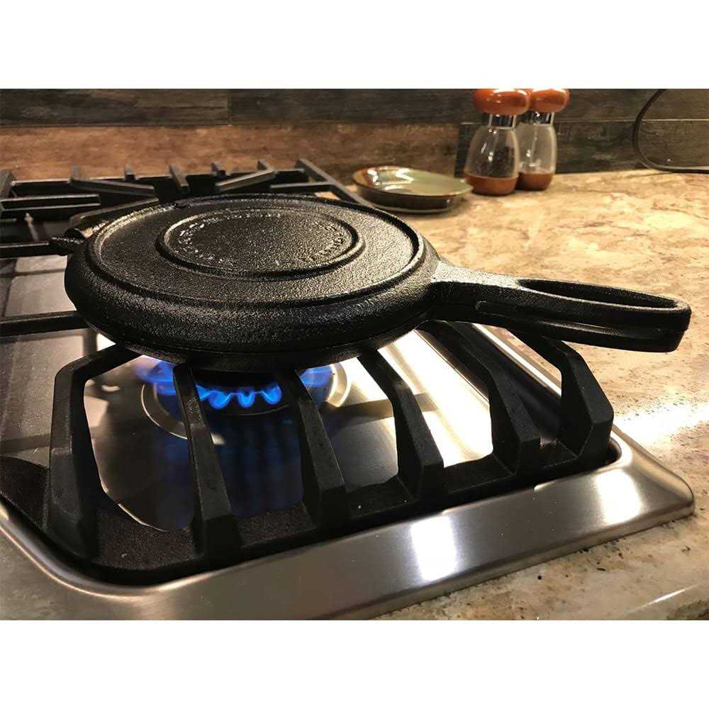 Lehman's Pre-Seasoned Cast Iron Stovetop Waffle Maker, 2 Piece, Makes 7 in Round Waffles