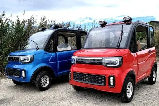 Two-Seat Electric Golf Cart With Air Conditioning And Heat