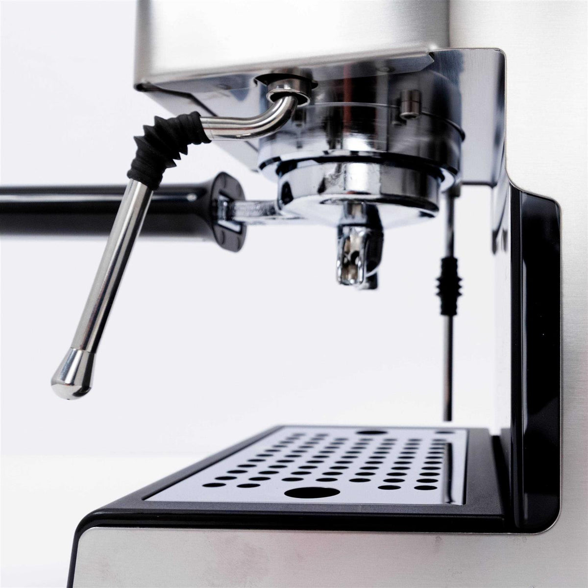 Gaggia Classic Pro Espresso Machine