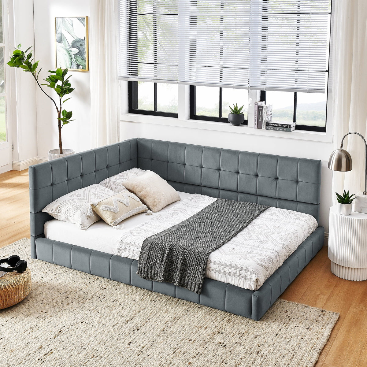 Full Upholstered Tufted Velvet Daybed Frame With Backrest And Armrests, Grey, 80.5'' x 59'' x 30.5''