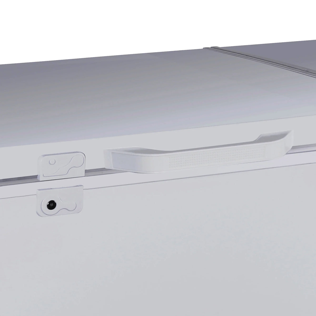 Hamilton Beach 17 Cu. Ft. Chest Freezer, Double Door, White - HBFRF1749