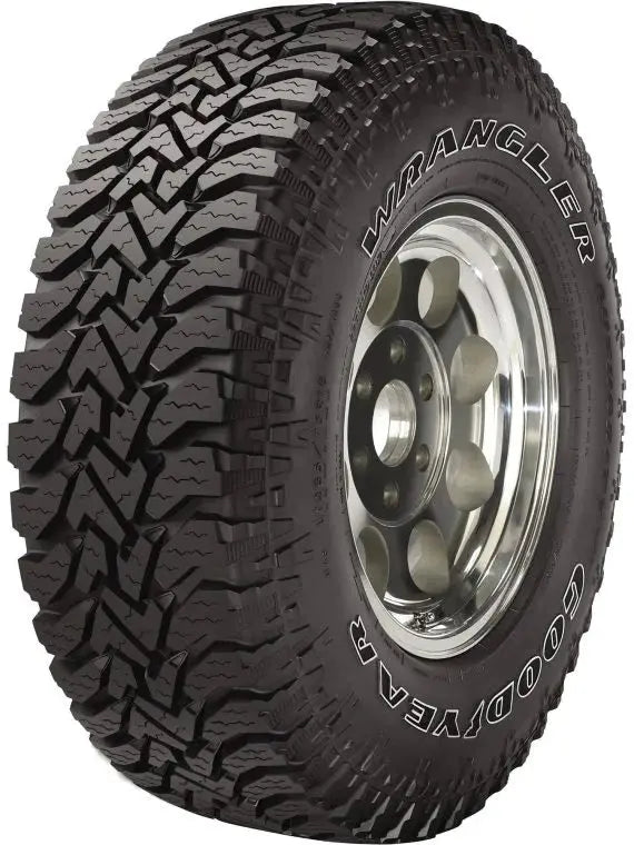Goodyear Wrangler Authority A/T All Season Tire 31x10.50R15LT 109Q