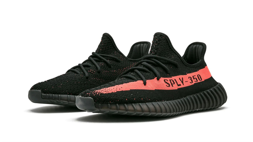 YEEZY Sneakers Cored Red Black 2016/2022 - Boost 350 V2