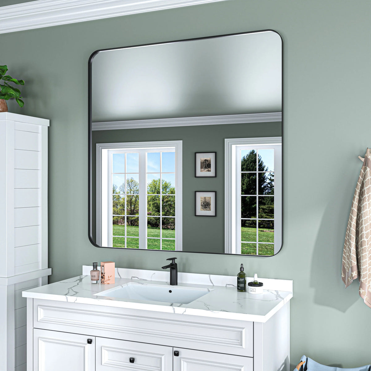 Aluminum Alloy Rounded Corner Wall Vanity Mirror