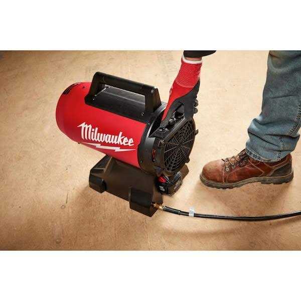 Milwaukee M18 Forced Air Propane Heater, 70,000 BTU With 5.0Ah Battery