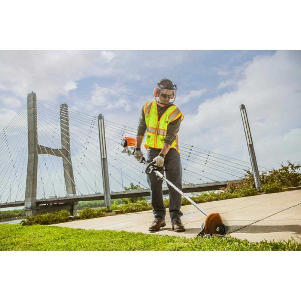 STIHL Kombi Motor Gas 36.3 cc - KM 131 R