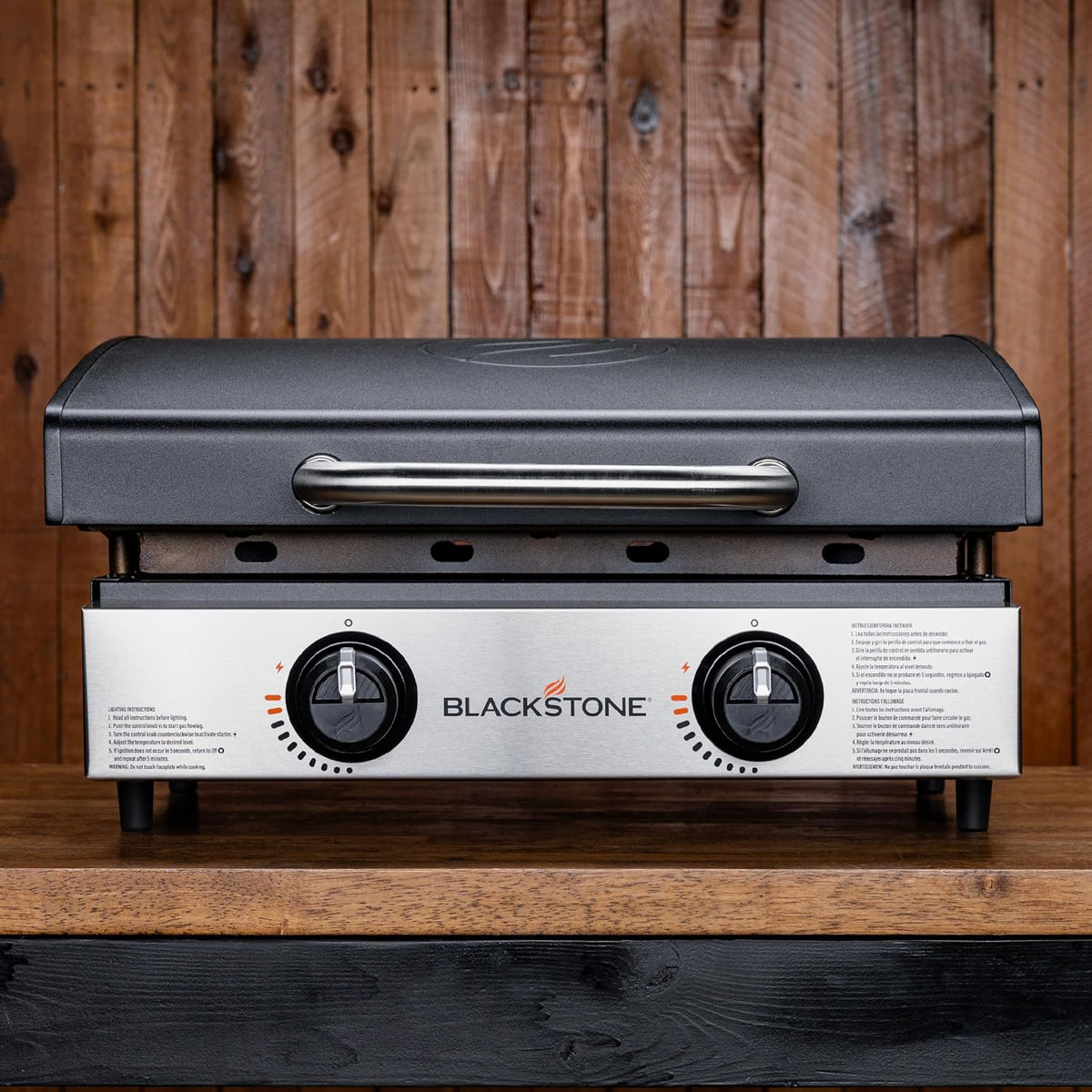 Blackstone 22 inch Tabletop Griddle With Hood, Stainless Steel Front Plate, Black - 1813