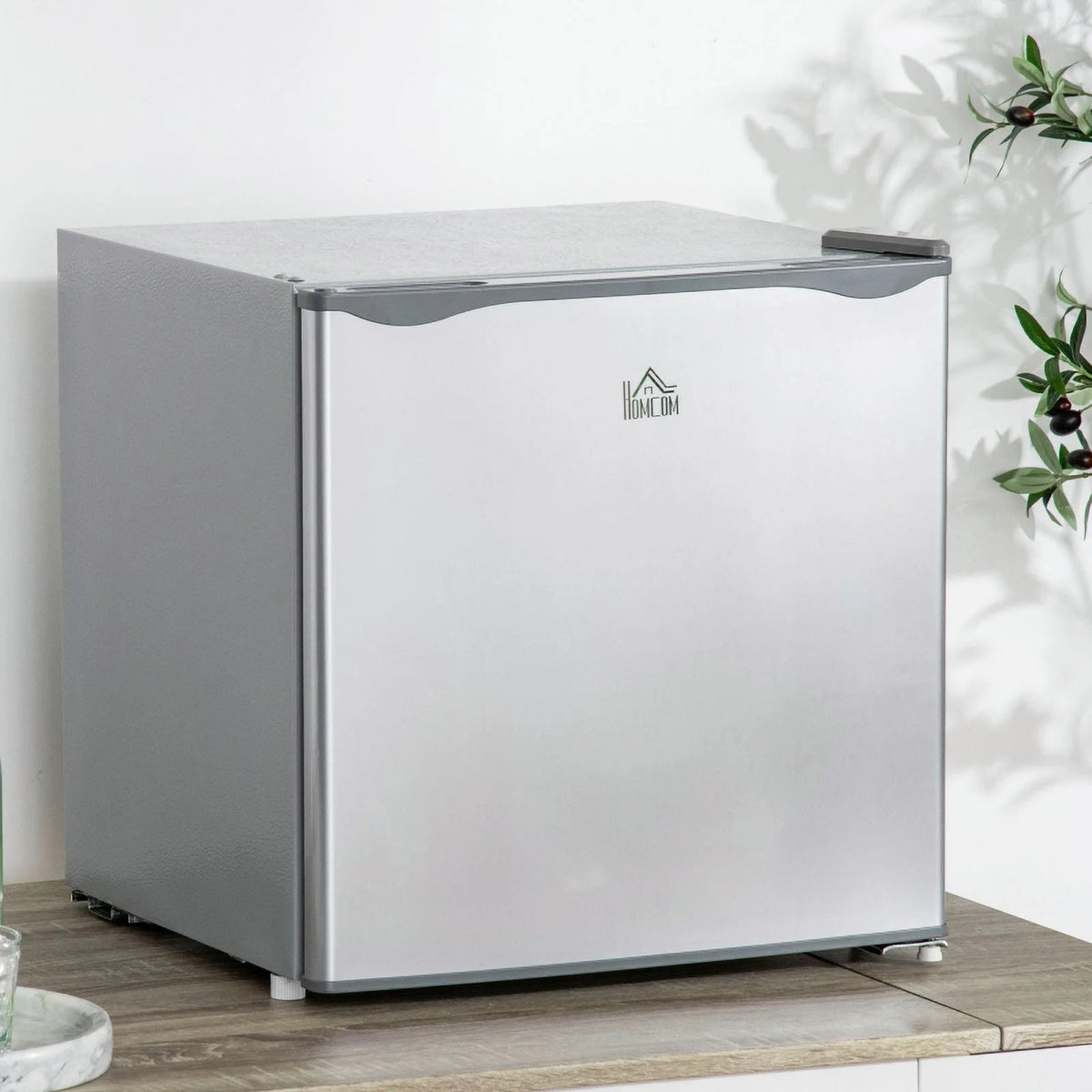HOMCOM Compact Upright Mini Freezer, 1.1 Cu.Ft, Gray 05