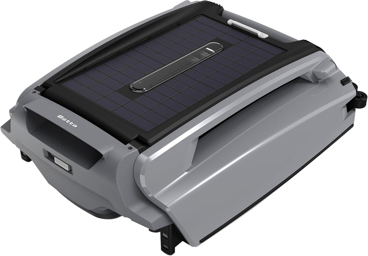 Betta Solar-Powered Robotic Pool Skimmer With Twin SCT Motors - SE Plus