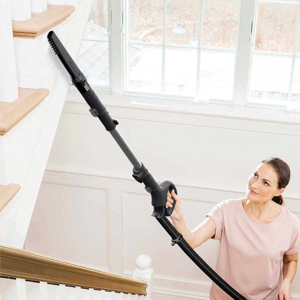 Shark Navigator Lift-Away Upright Vacuum With Self-Cleaning Brushroll And HEPA Filter - UV725