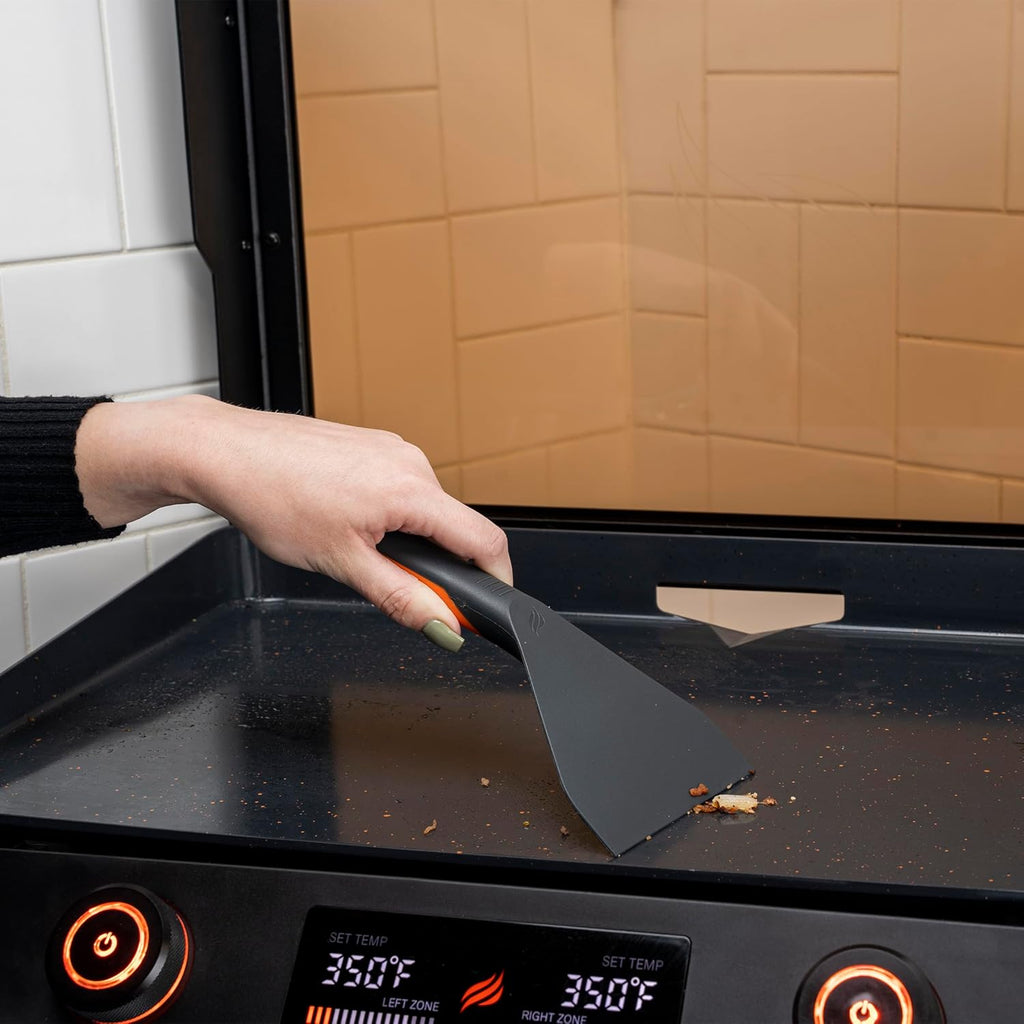 Blackstone 22 Inch Electric Tabletop Griddle With Hood And Accessories - 8001 E-Series