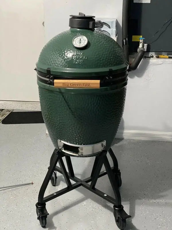 Big Green Egg Classic Ceramic Kamado Grill & Smoker Bundle, Green
