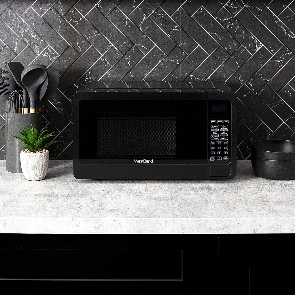 QINBI Microwave Oven 0.7 Cu. Ft. 700-Watts Black - WBMW71B