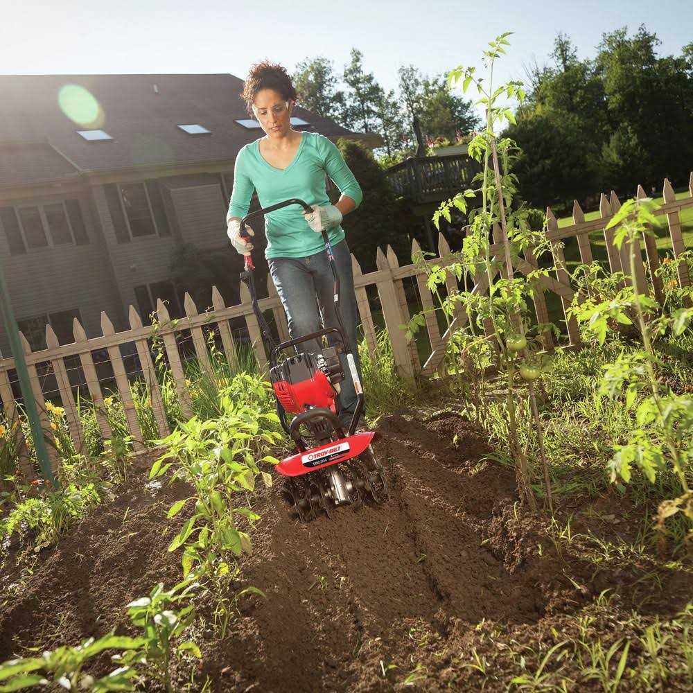 Troy-Bilt Gas 4-Cycle Garden Cultivator 30cc - TBC304