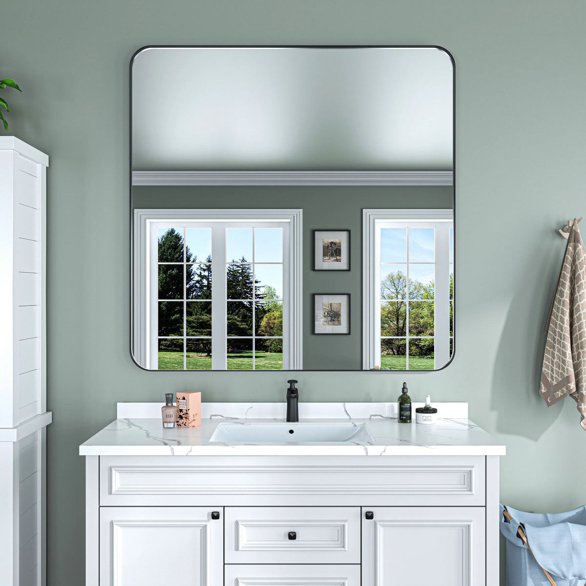 Aluminum Alloy Rounded Corner Wall Vanity Mirror