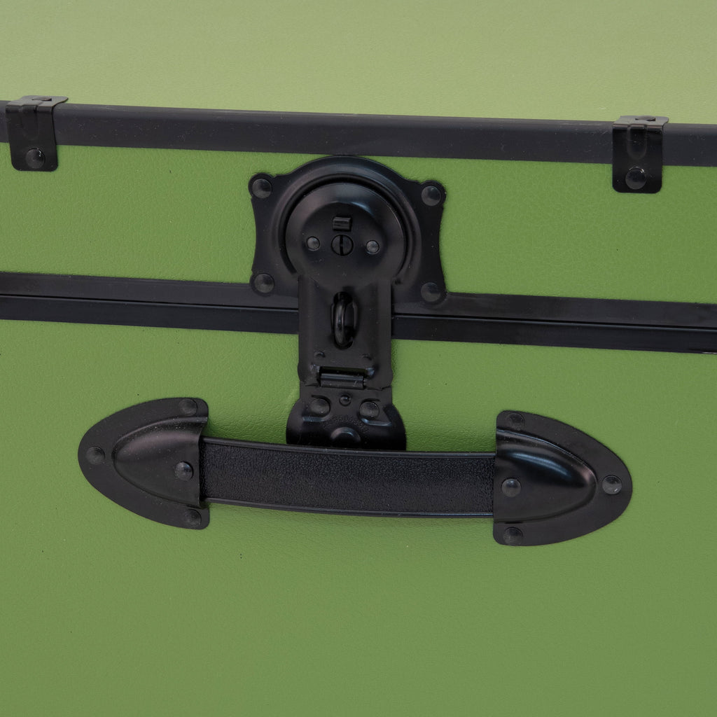 Seward Classic 30in Trunk With Lock, Olive Grove