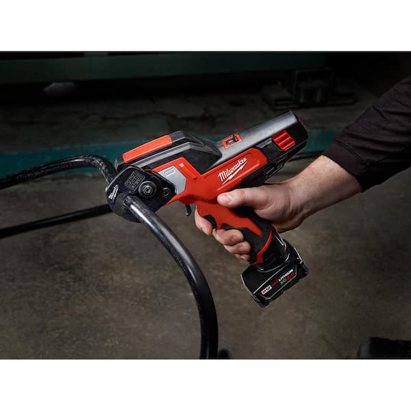Milwaukee M12 12V Lithium-Ion Cordless 600 MCM Cable Cutter Kit With One 3.0Ah Battery, Charger And Hard Case