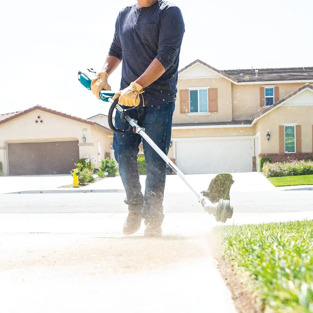 Makita 18V LXT Brushless Cordless Couple Shaft Power Head Kit With 13 in String Trimmer Attachment, 4 Ah - XUX02SM1X1