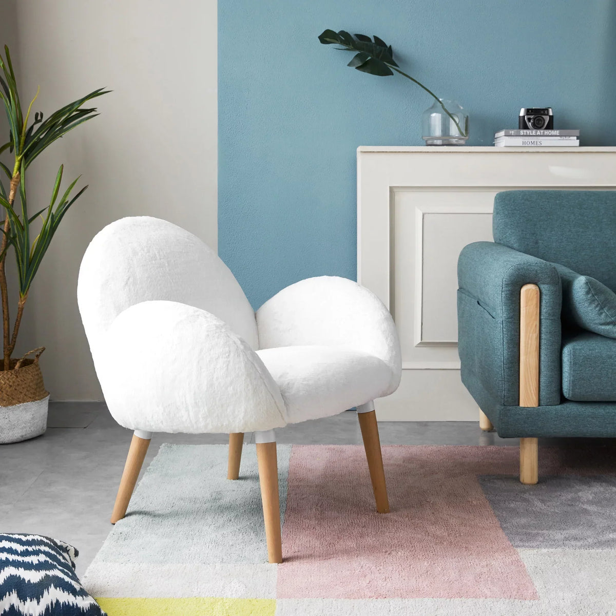 Beech Frame Upholstered Armchair With Polypropylene/Olefin Upholstery - White
