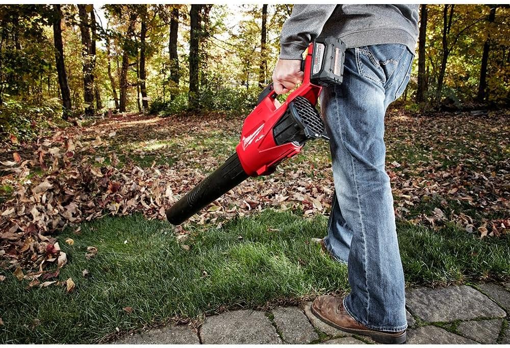 Milwaukee M18 FUEL 18-Volt Brushless Cordless Handheld Blower, 120 MPH, 450 CFM, Battery Sold Separately