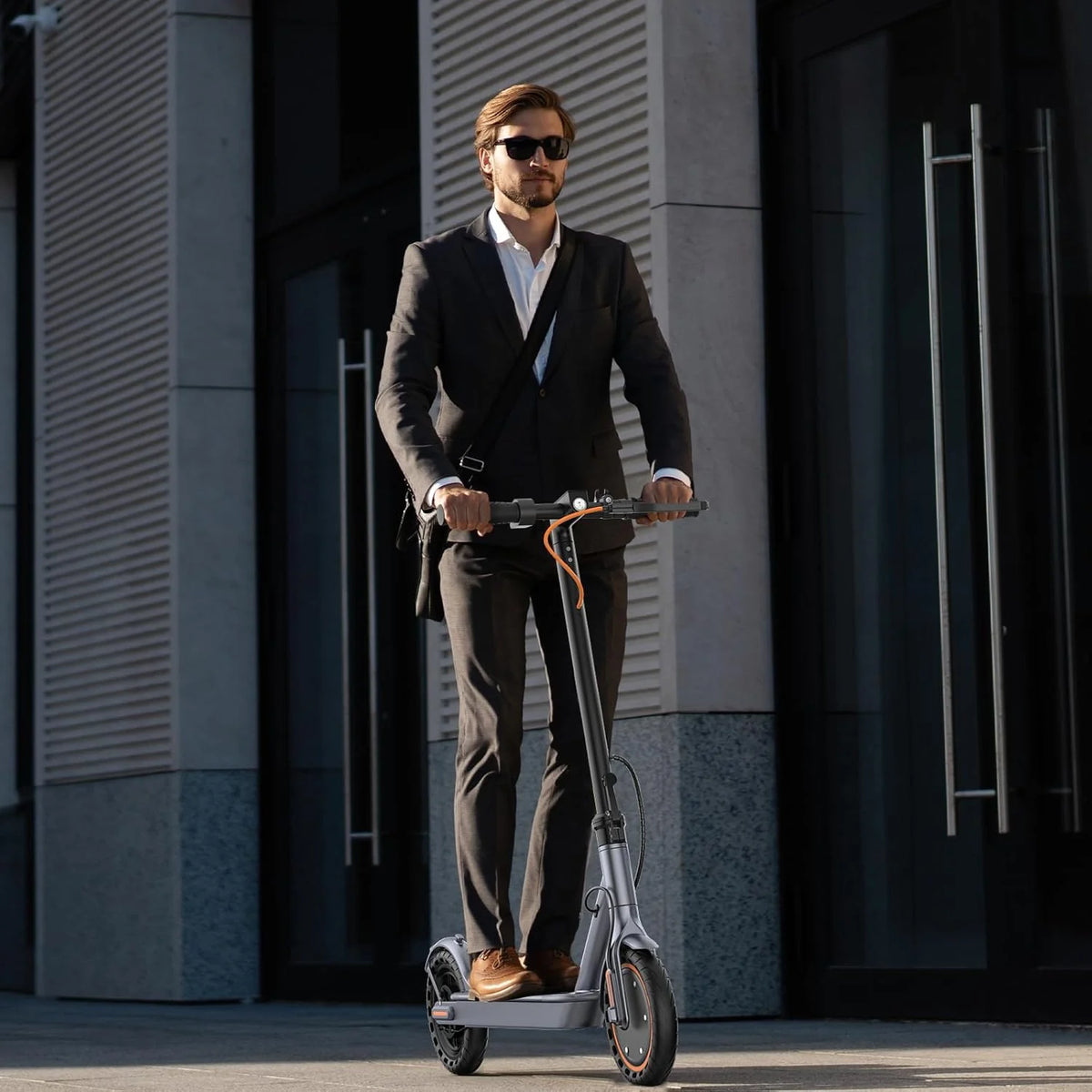 Electric Scooter With Solid Tires And Dual Braking - 350W/500W