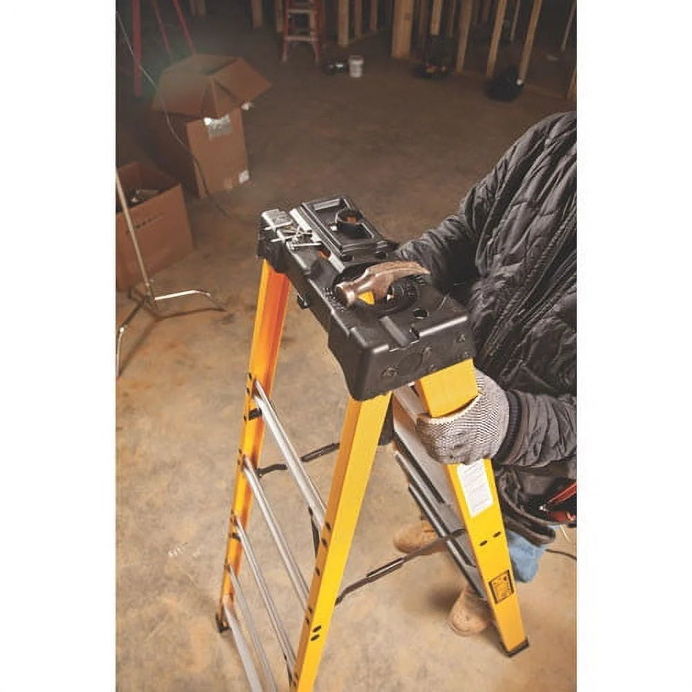 Dewalt Fiberglass Step Ladder, 4-Foot, Type IA, 300-Pound Load Capacity - DXL3010-04