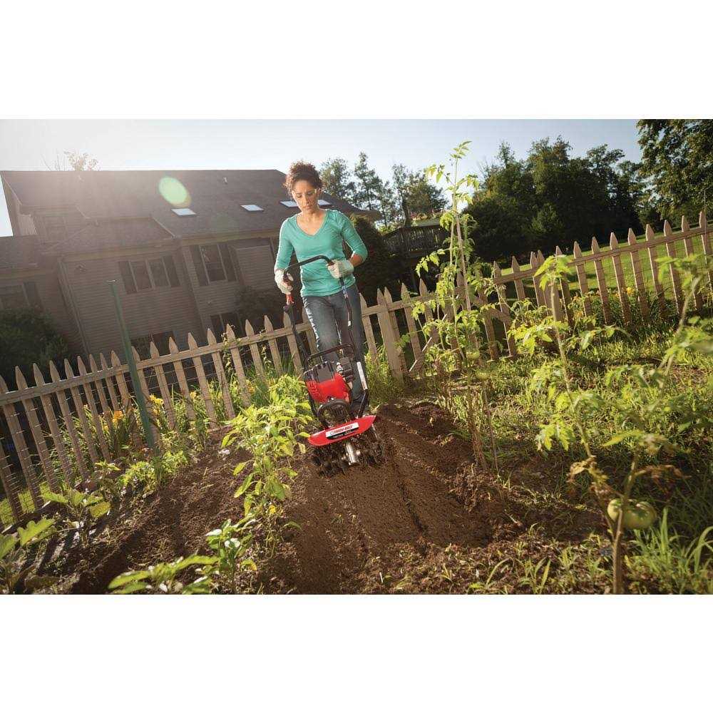 Troy-Bilt Gas 4-Cycle Garden Cultivator 30cc - TBC304