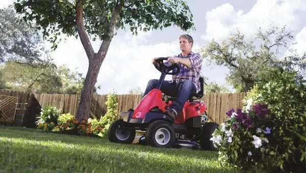 Troy-Bilt Remanufactured Riding Lawn Mower, 30-Inch Cut, 382cc Engine, 6-Speed Transmission - TB30